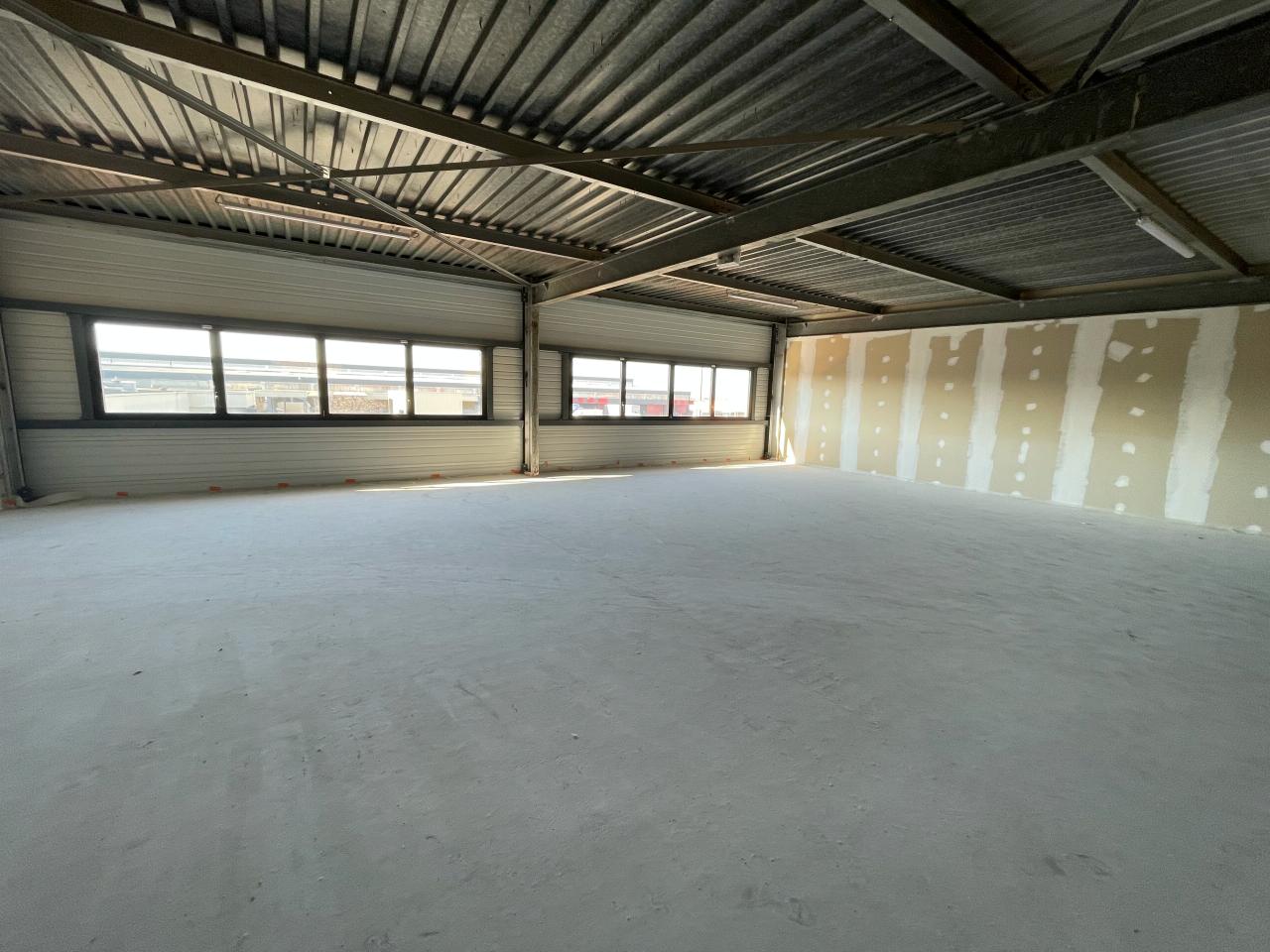 Local d'activité Corbas 365m² Location local d'activité Corbas Rhône OLACT2532494 4